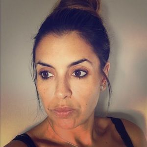 Meet your Posher, Zahra